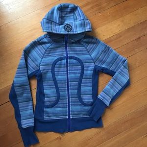 Lululemon Scuba Hoodie size 4